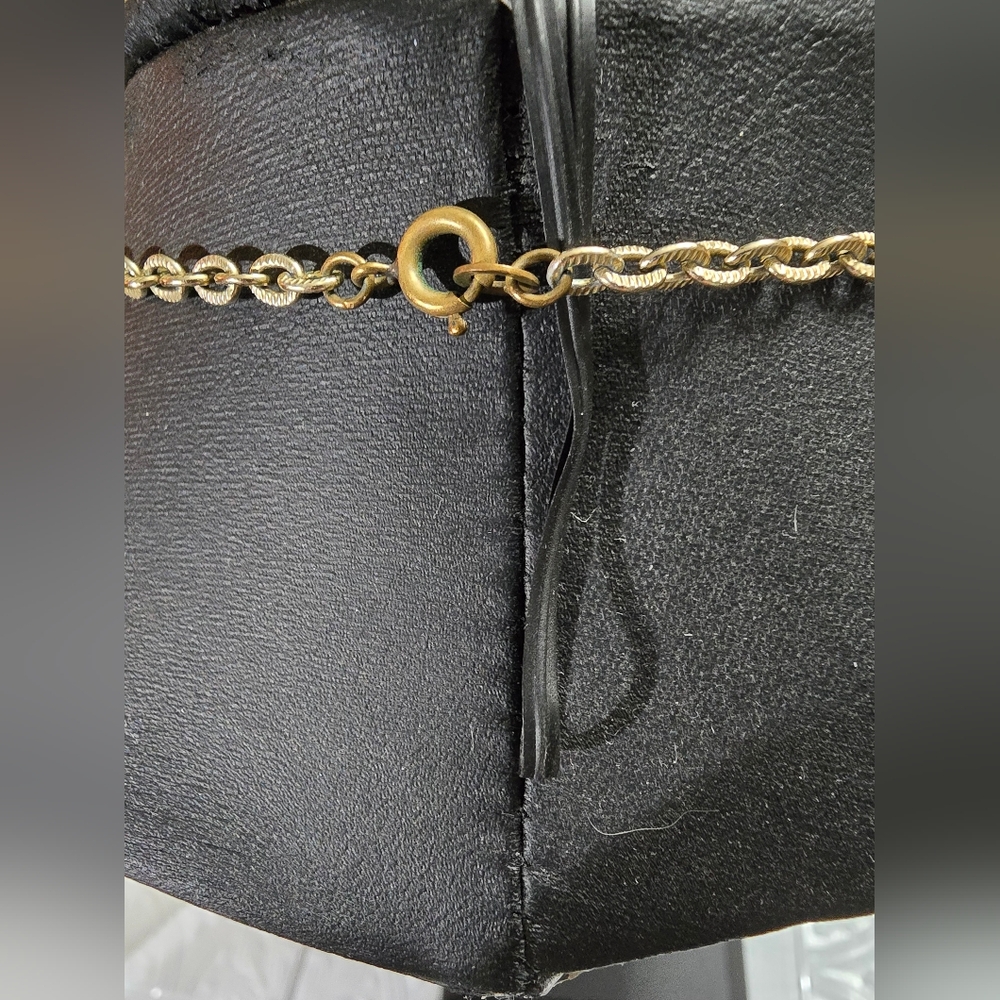 Vintage Western Germany Red Aurora Borealis Antique Gold Tone Filigree Necklace - Picture 10 of 13